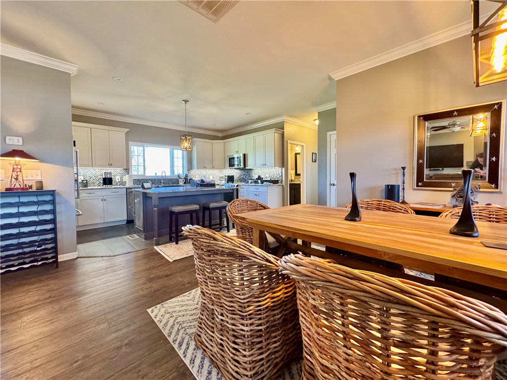 212 Holland Ford Road Pelzer, SC 29669 - Photo 9 of 46 Dining Room / Kitchen