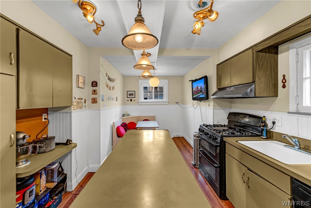 43 Blantyre Road Buffalo, NY 14216 - Photo 13 of 46