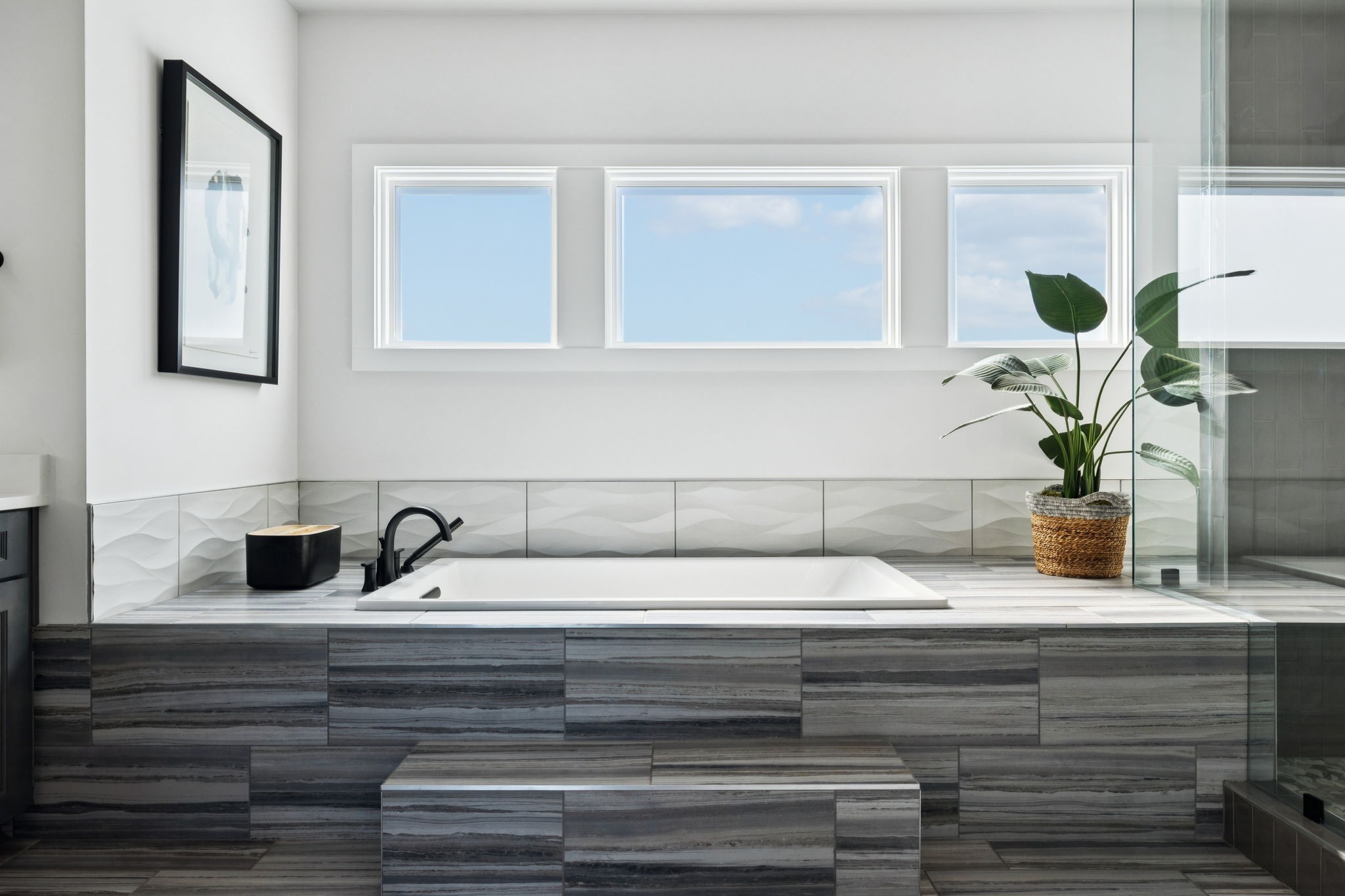 809 Burton Point Road Mount Juliet, TN 37122 - Photo 45 of 75 a bathroom with a sink and a mirror
