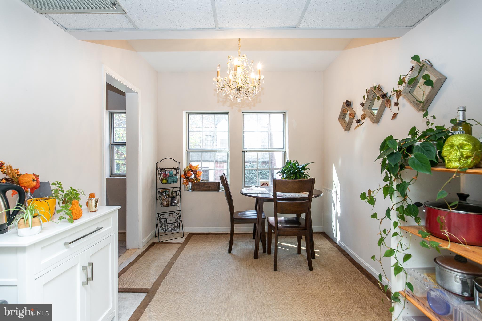 1756 North Rhodes Street, Unit 6333 Arlington, VA 22201 - Photo 8 of 17