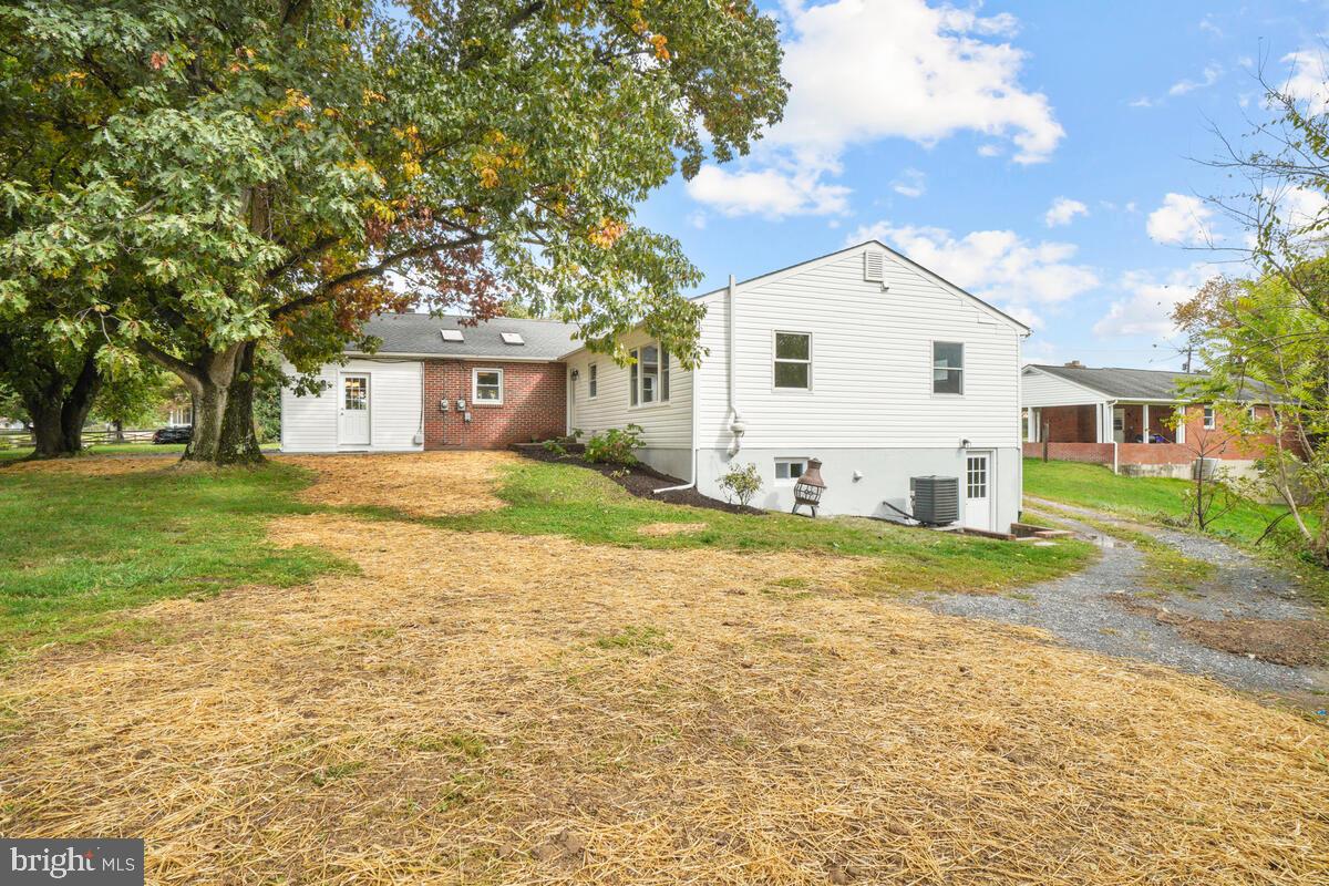 8123 Ball Road Frederick, MD 21704 - Photo 41 of 45