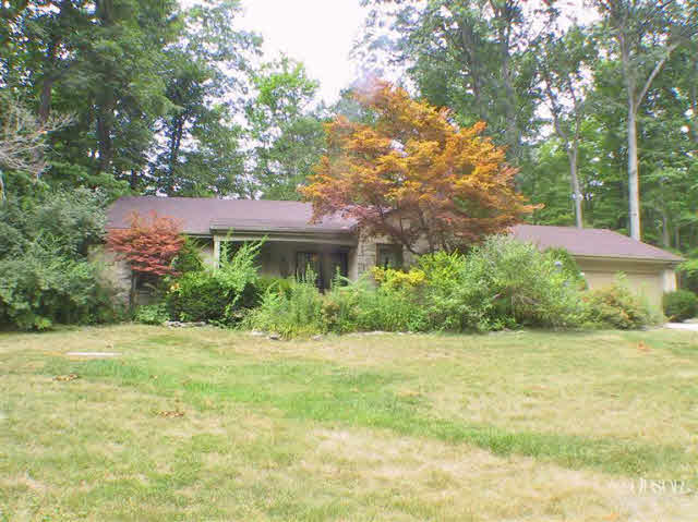 13136 Ravine Trail Fort Wayne, IN 46814 - Photo 2 of 18