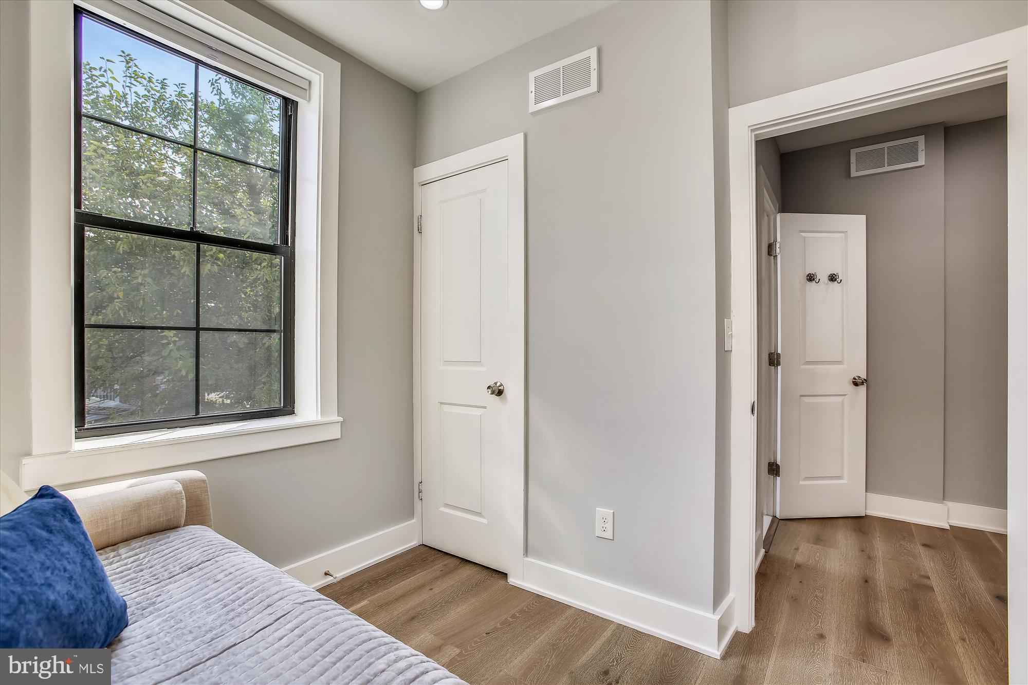 616 Roxboro Place Northwest Washington, DC 20011 - Photo 22 of 45 Bedroom 2