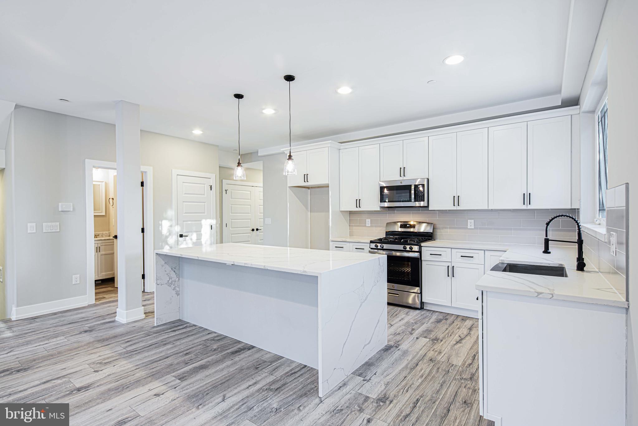 701 Ivins Road Philadelphia, PA 19128 - Photo 1 of 35 Gallery Image 1