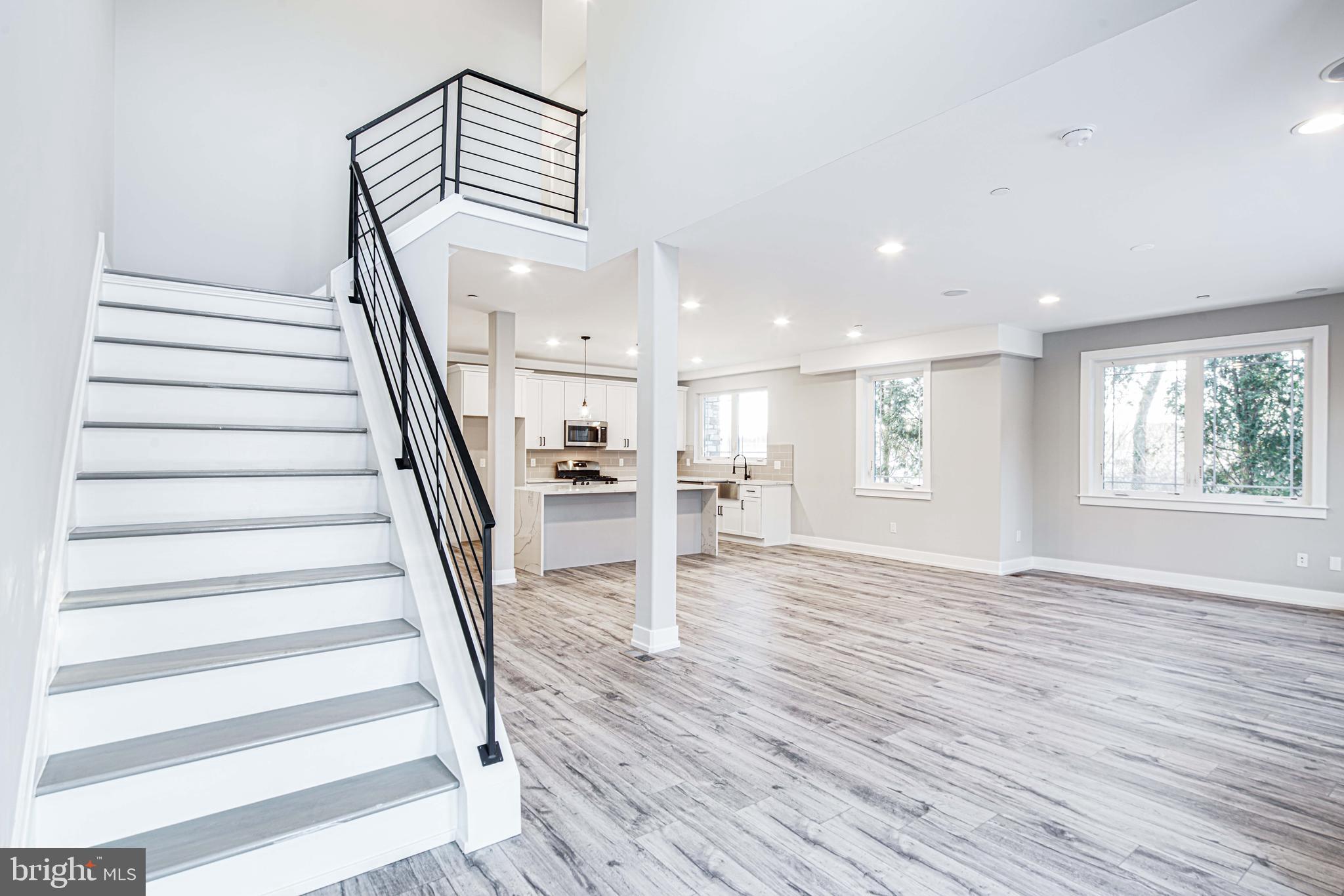 701 Ivins Road Philadelphia, PA 19128 - Photo 8 of 35 Gallery Image 8