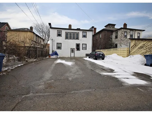 $699,900 | 2720 Dupont Avenue South, Minneapolis, MN 55408