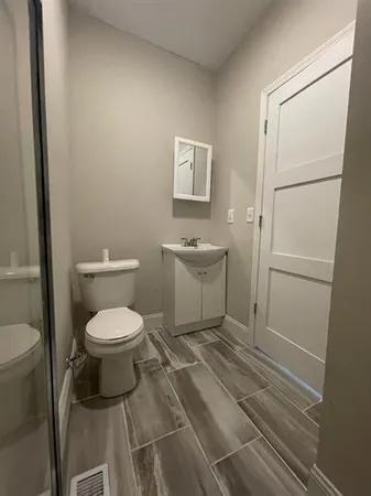 $699,900 | 2720 Dupont Avenue South, Minneapolis, MN 55408