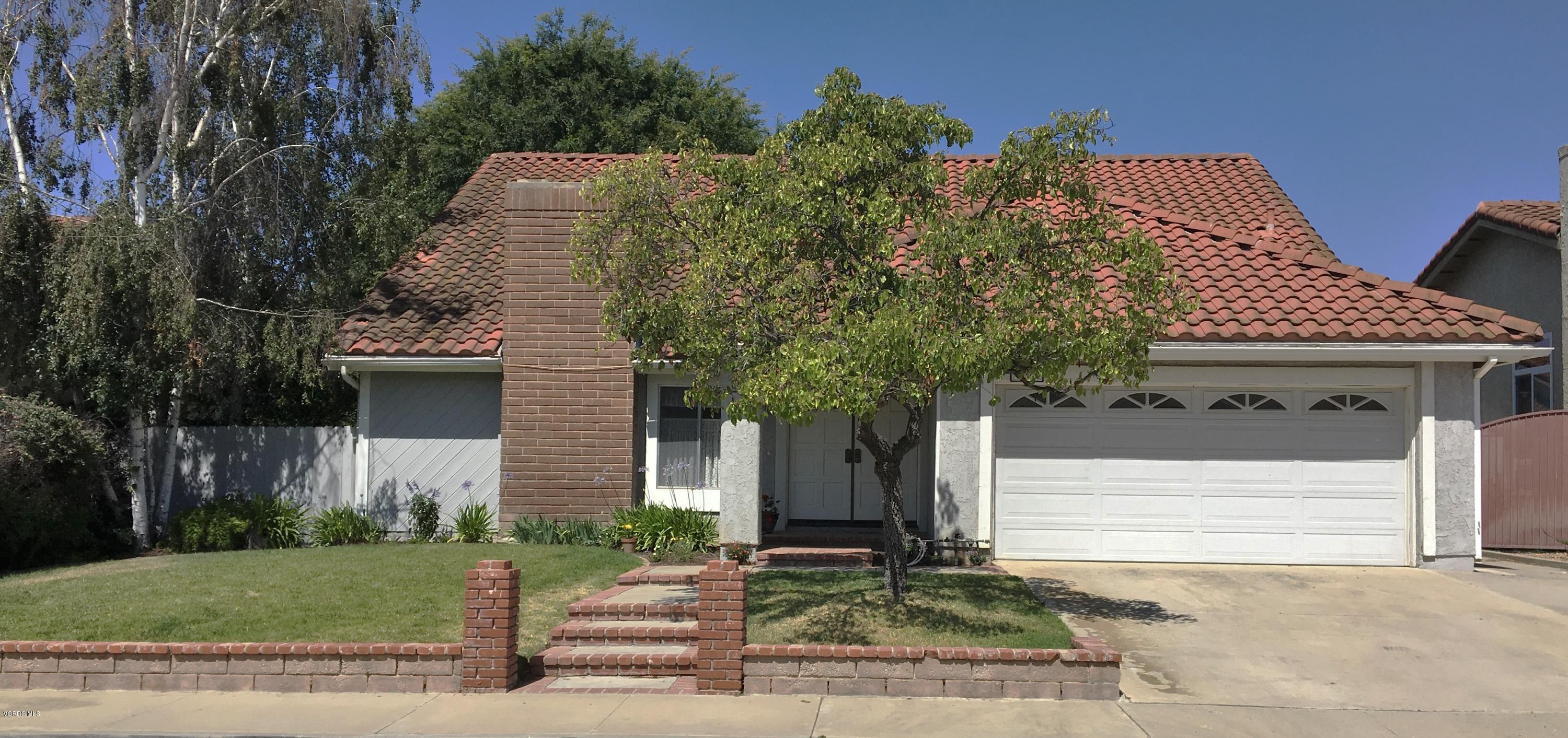 4723 Talmadge Road Moorpark, CA 93021 - Photo 1 of 31 1-Front (2)