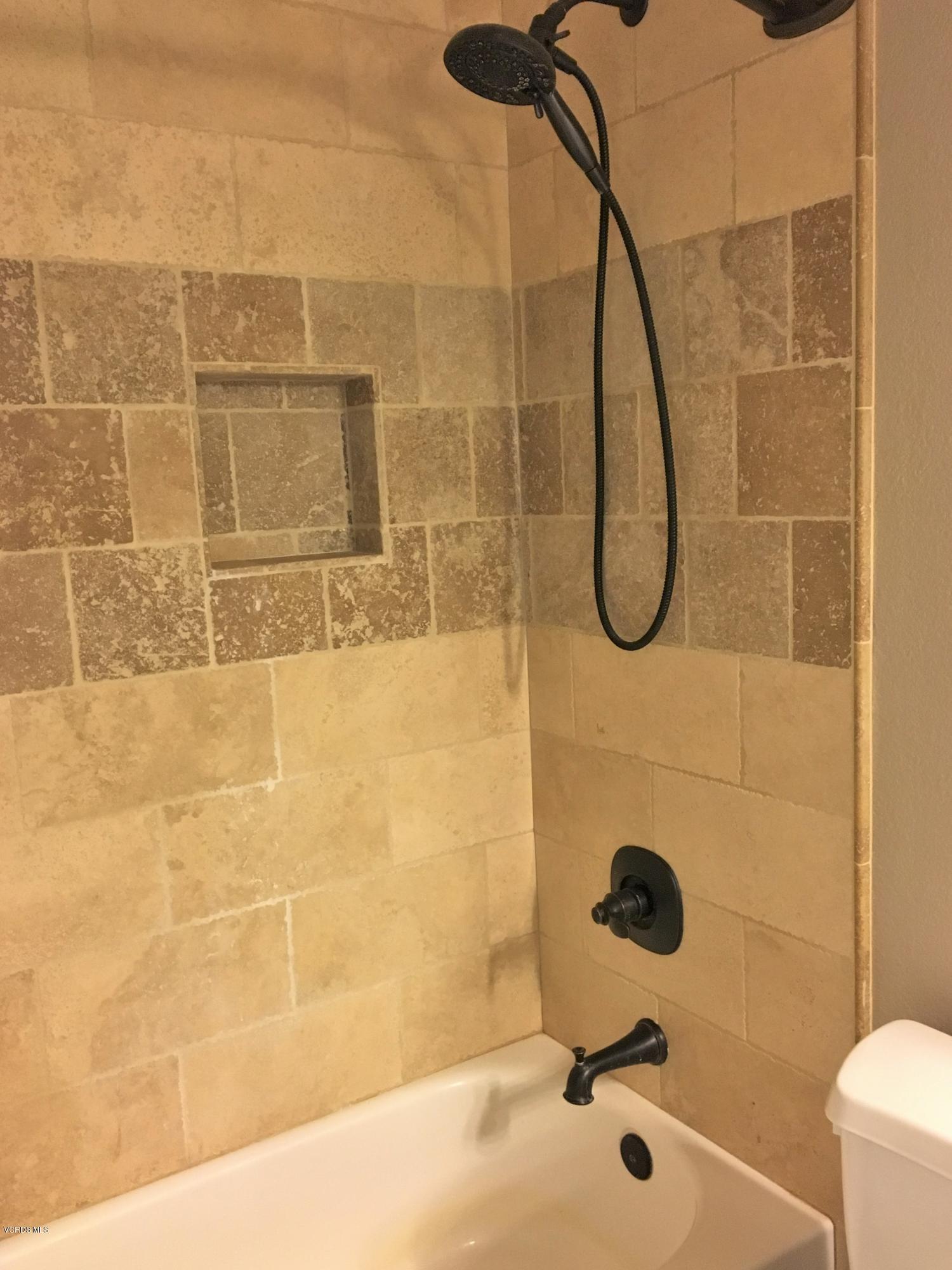 4723 Talmadge Road Moorpark, CA 93021 - Photo 20 of 31 17-Hall Bath (2)