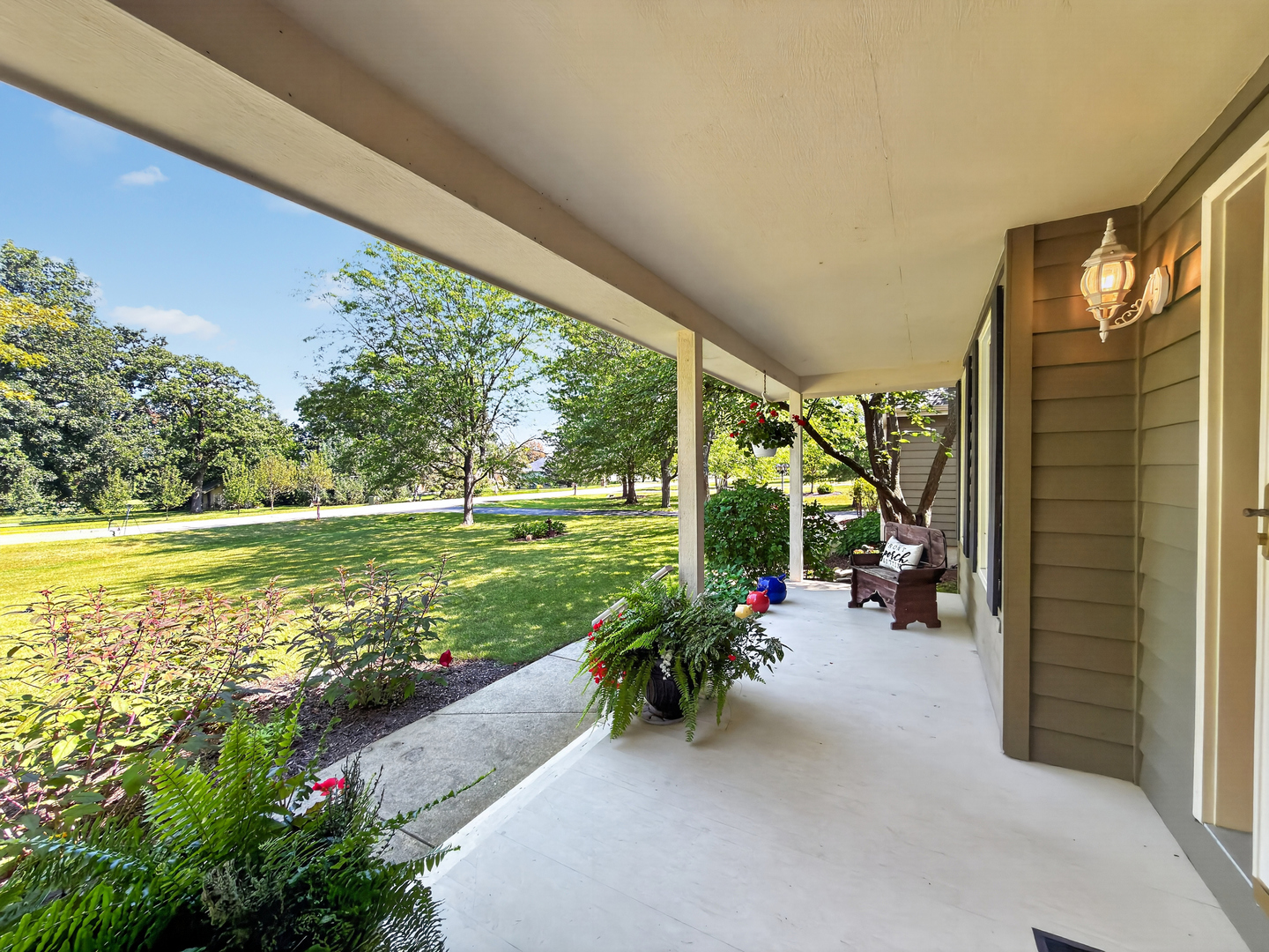 10303 East Hickory Ridge Drive Rochelle, IL 61068 - Photo 4 of 53 Gallery Image 4
