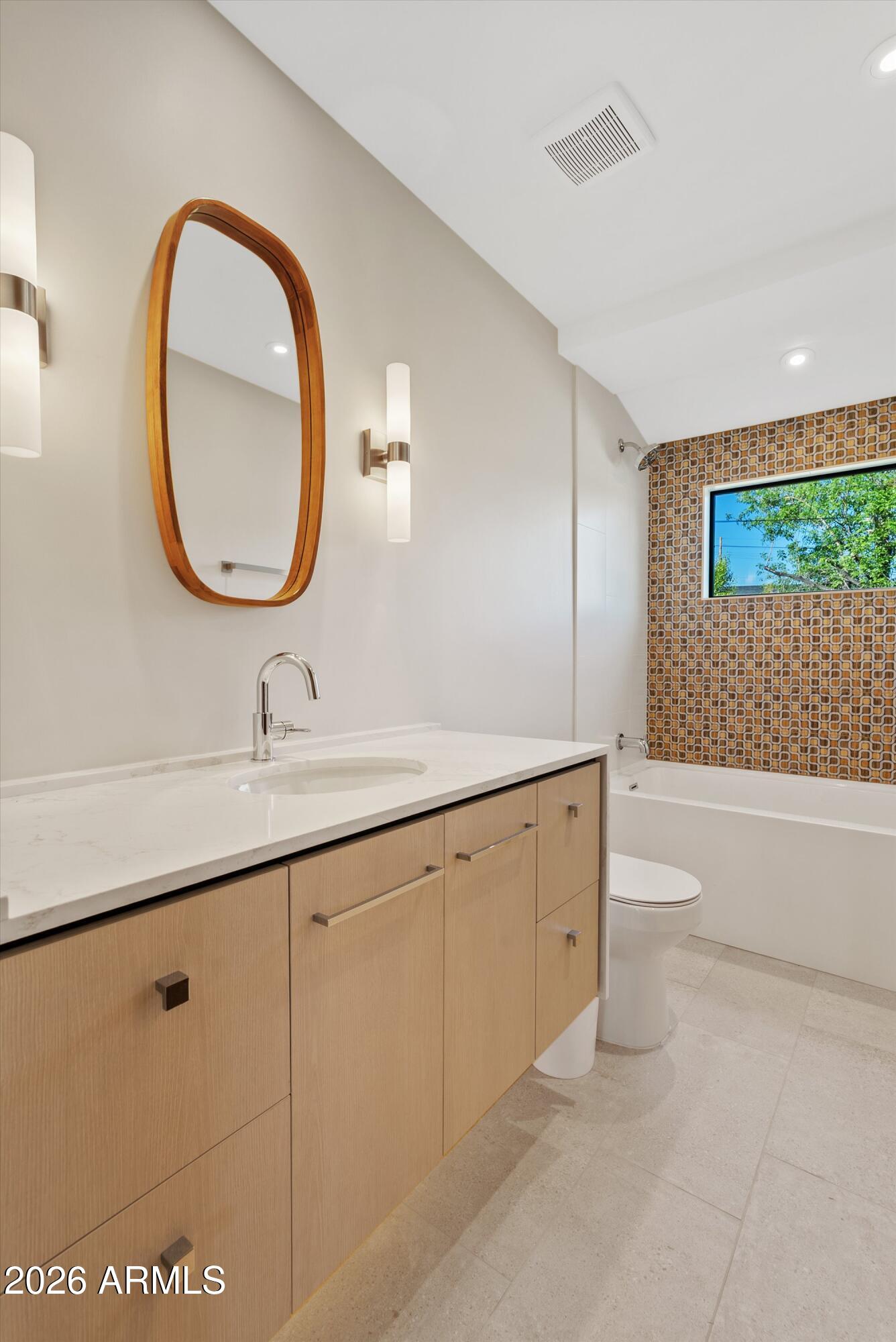 4610 East Flower Street Phoenix, AZ 85018 - Photo 31 of 41 Bathroom 4