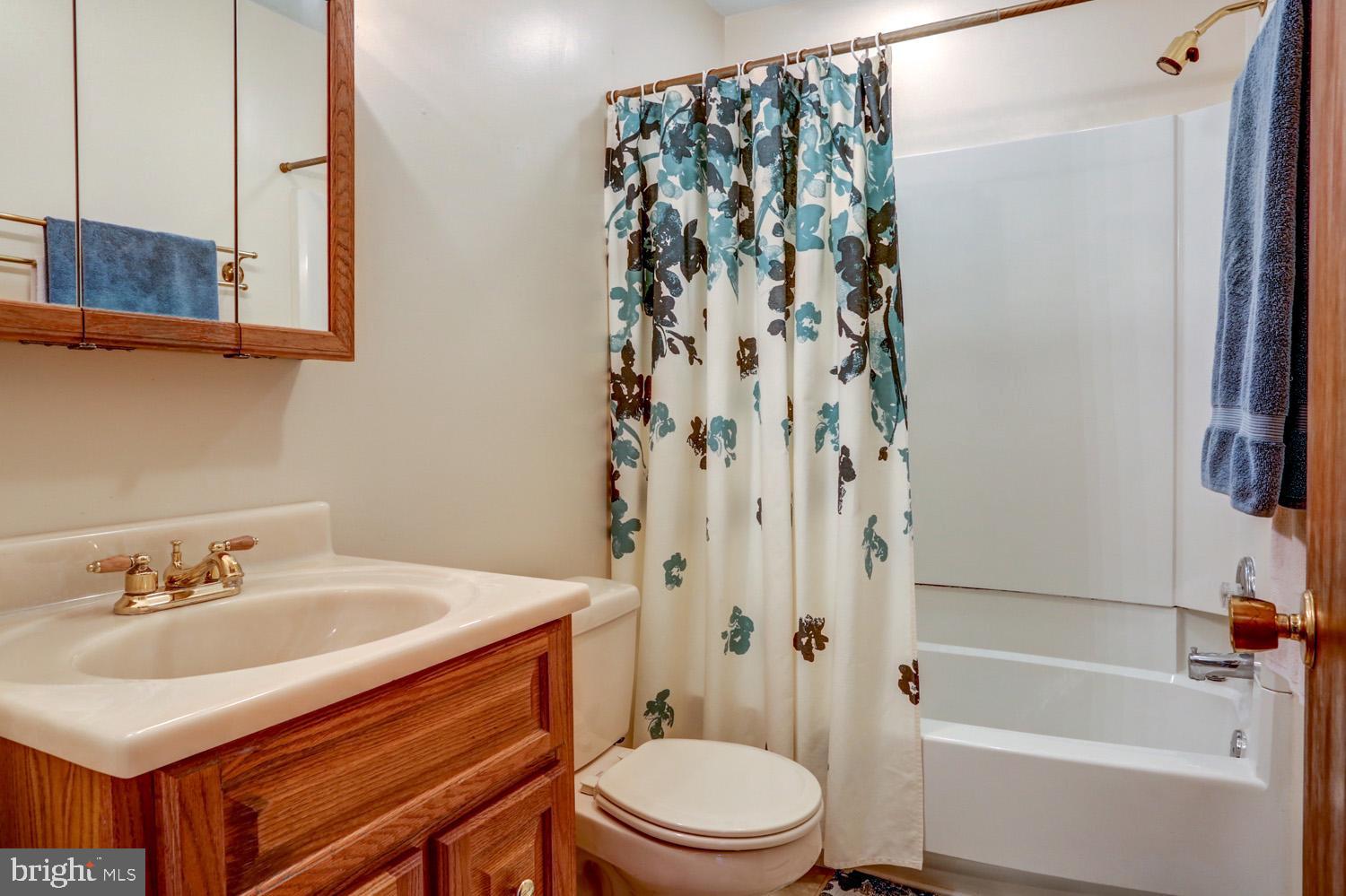 118 Noble Street Lititz, PA 17543 - Photo 22 of 40