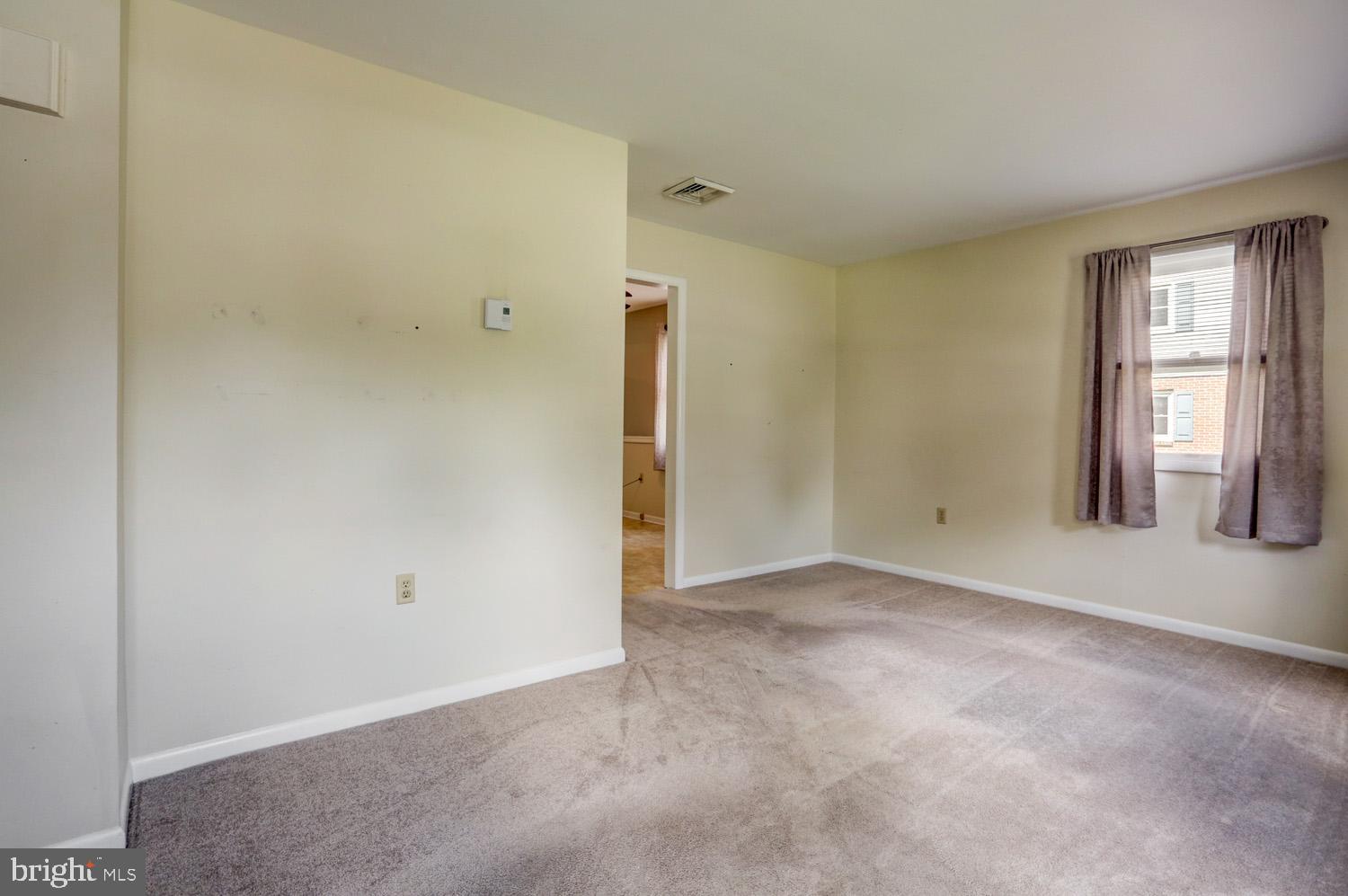 118 Noble Street Lititz, PA 17543 - Photo 6 of 40