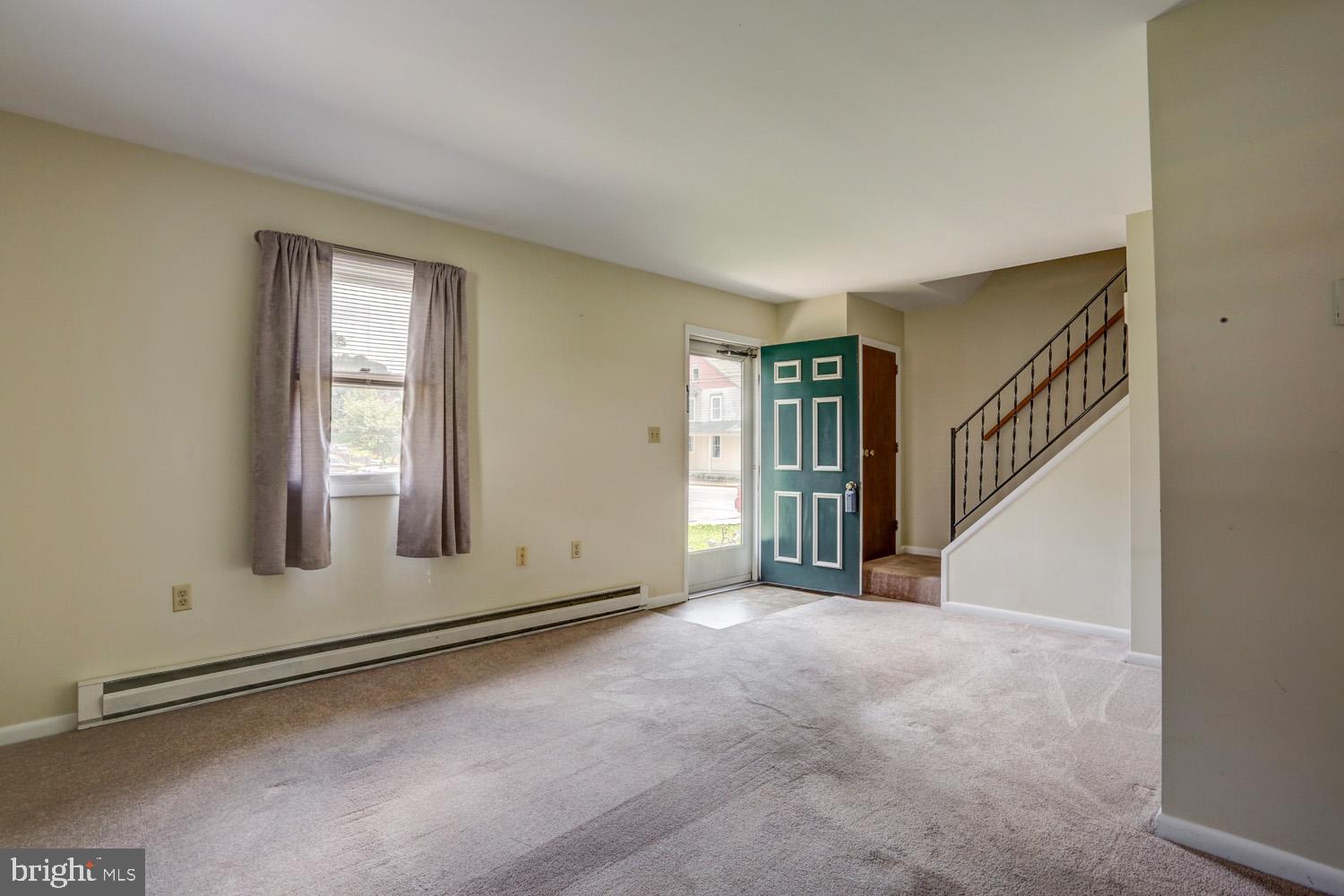 118 Noble Street Lititz, PA 17543 - Photo 8 of 40