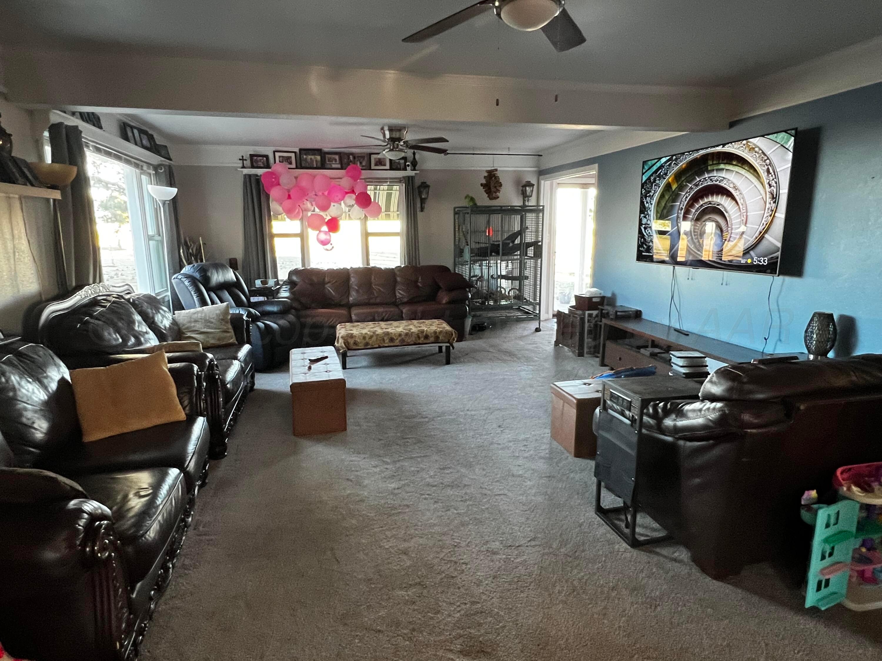 233 Fm 378 Silverton, TX 79257 - Photo 3 of 32 Living Room