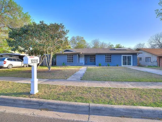 $215,000 | 12226 La Barca Street, San Antonio, TX 78233