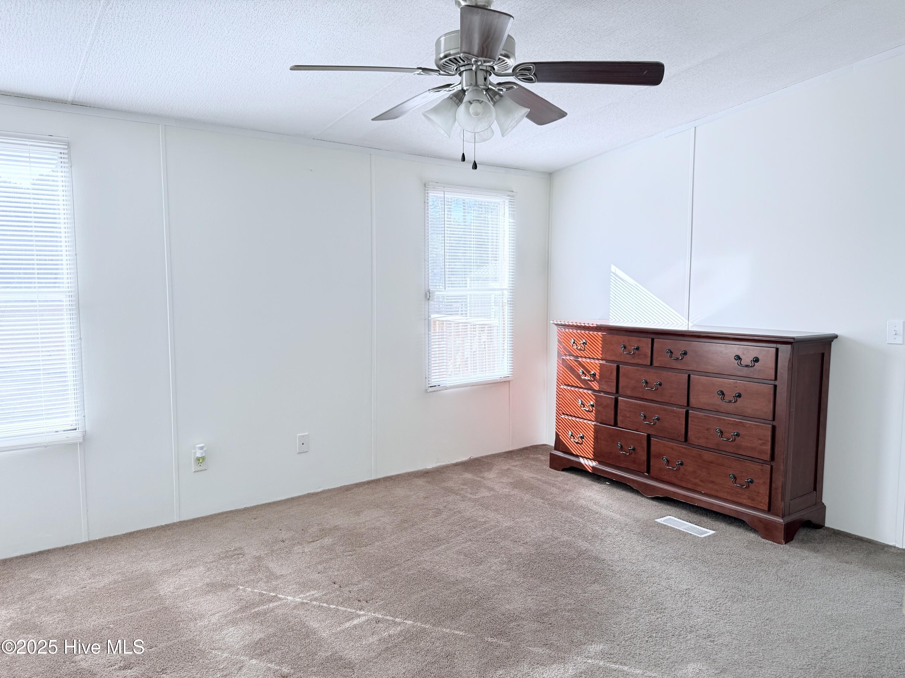 151 Allen Lane Aberdeen, NC 28315 - Photo 13 of 29 IMG_8256