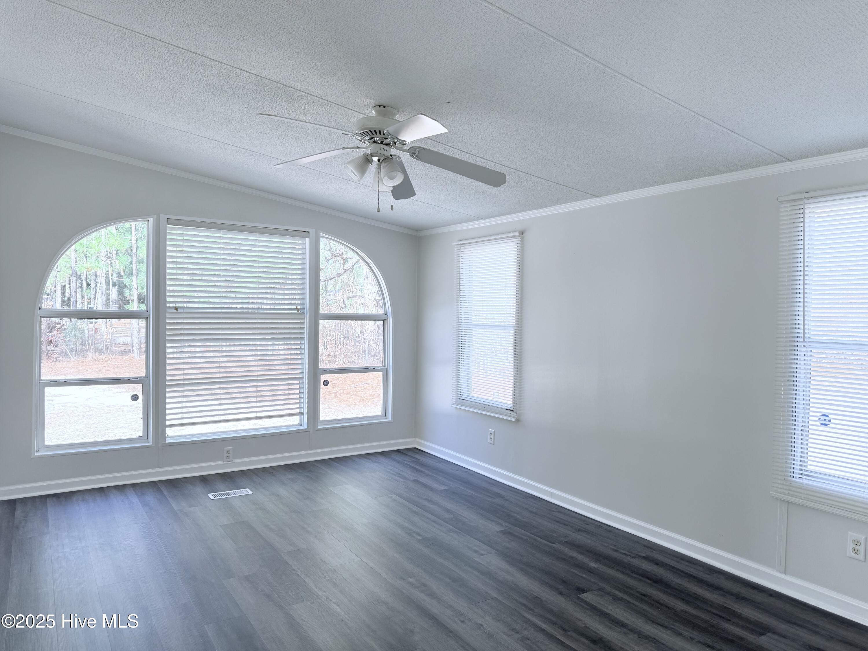 151 Allen Lane Aberdeen, NC 28315 - Photo 19 of 29 IMG_8251