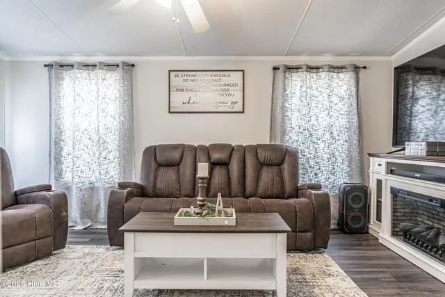 $249,900 | 151 Allen Lane, Aberdeen, NC 28315