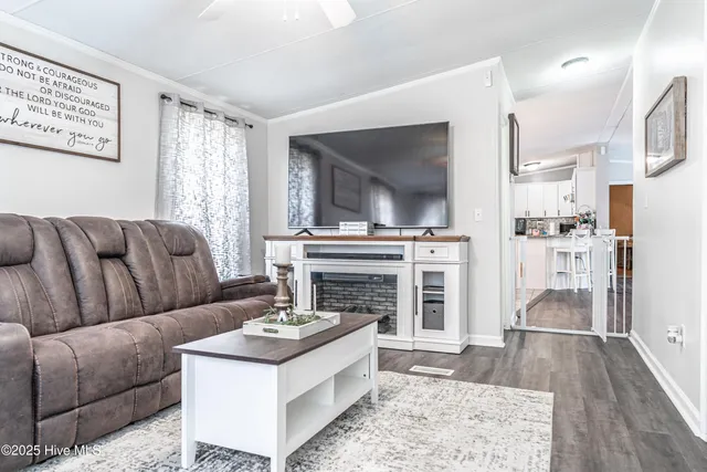 $249,900 | 151 Allen Lane, Aberdeen, NC 28315