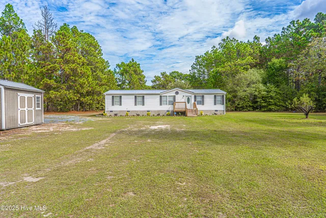 $239,500 | 151 Allen Lane, Aberdeen, NC 28315