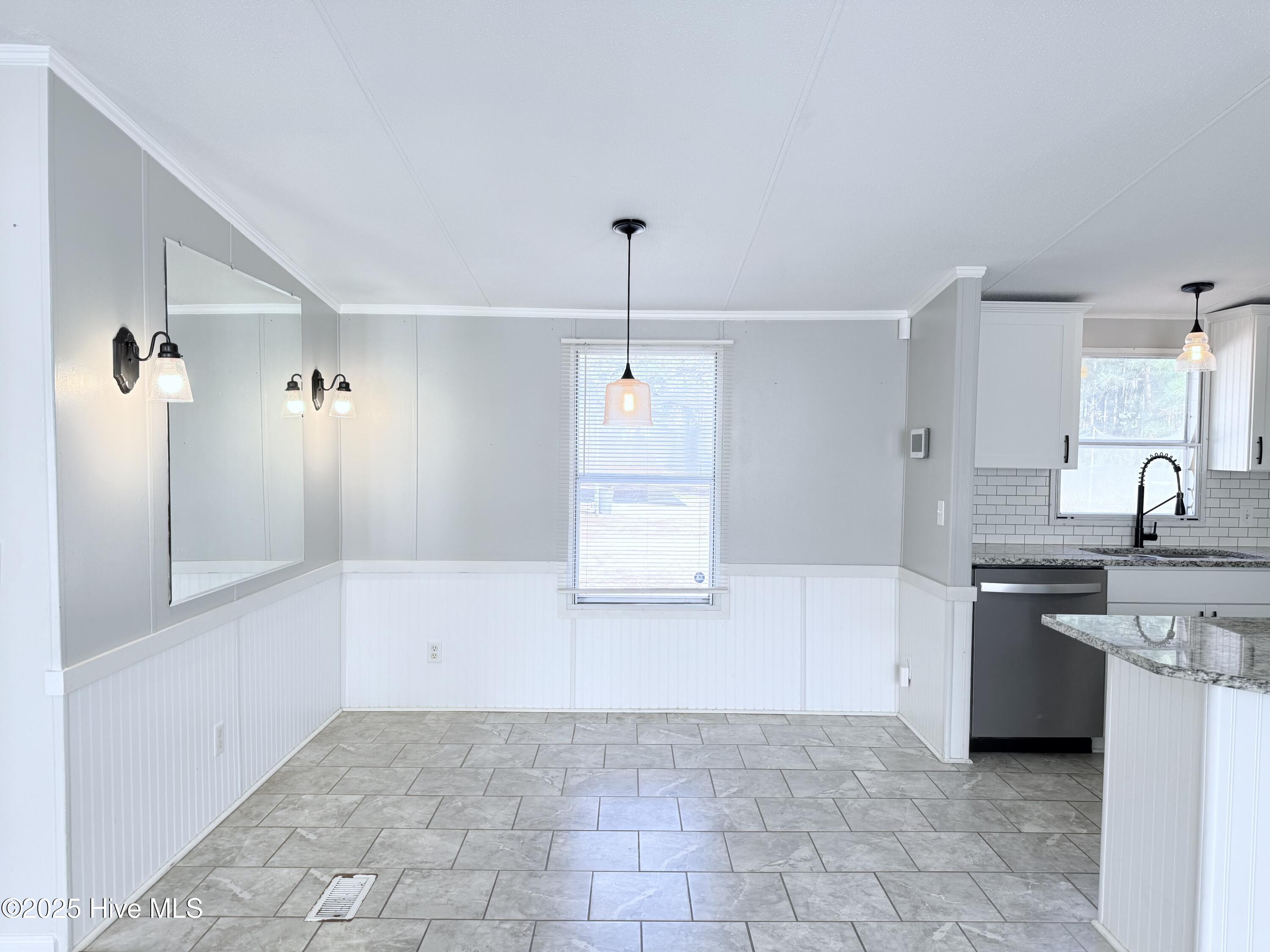 151 Allen Lane Aberdeen, NC 28315 - Photo 6 of 29 IMG_8243