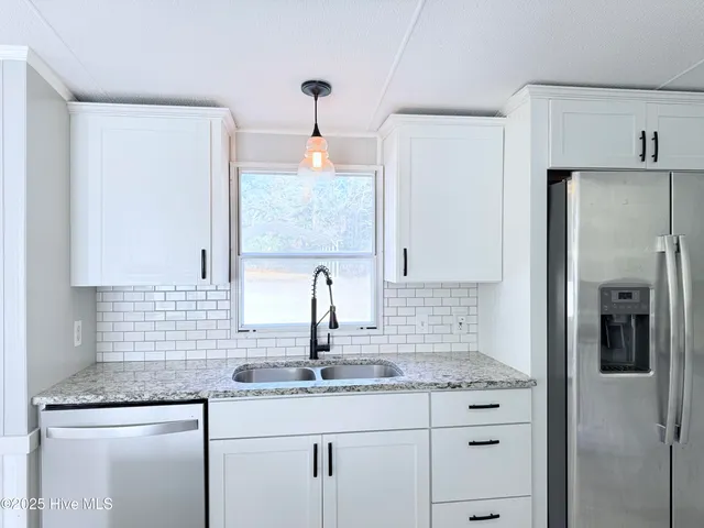 $239,500 | 151 Allen Lane, Aberdeen, NC 28315