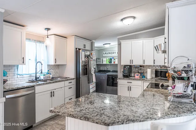 $249,900 | 151 Allen Lane, Aberdeen, NC 28315