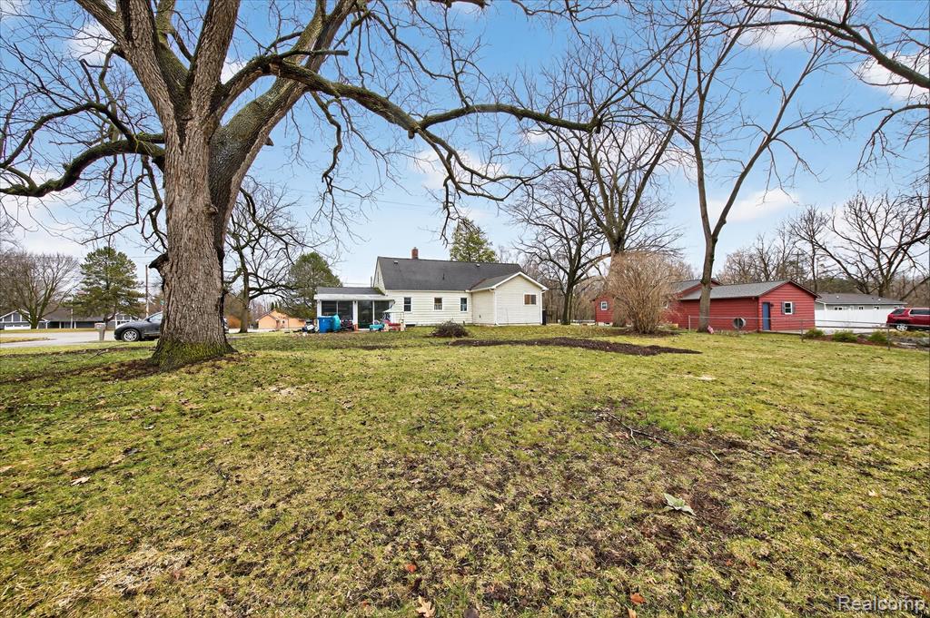 13520 Fenton Road Fenton, MI 48430 - Photo 35 of 41 Gallery Image 35