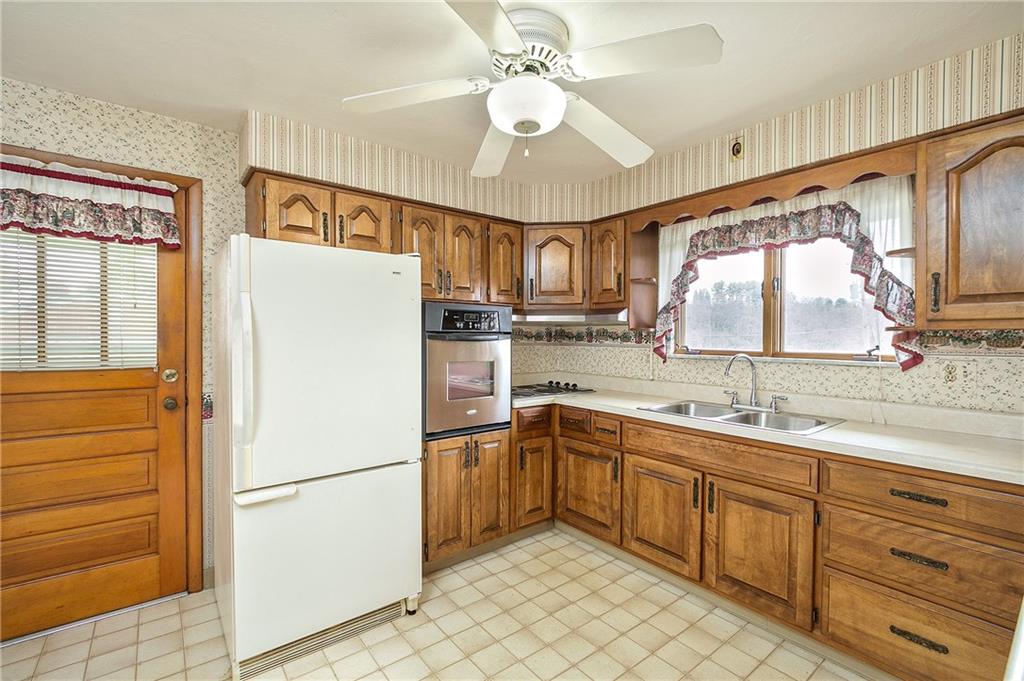 105 Watt Road Jeannette, PA 15644 - Photo 12 of 25 Gallery Image 12