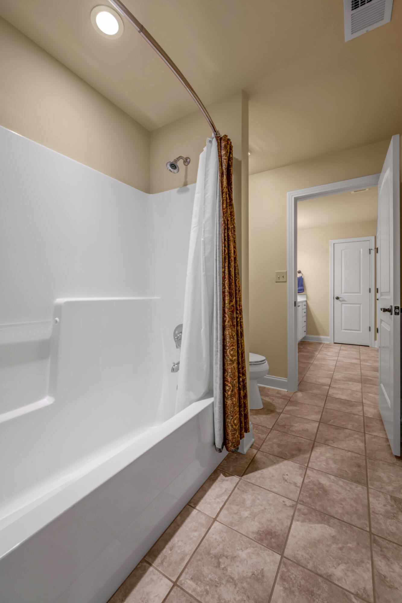 3456 Rabbits Foot Trail Lexington, KY 40503 - Photo 51 of 67 Jack and Jill Bath