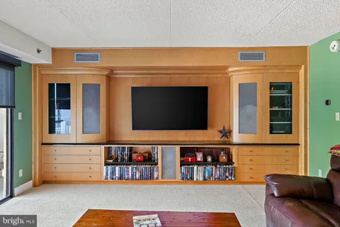 $269,900 | 1704 North Park Drive, Unit A313, Wilmington, DE 19806