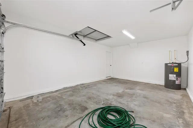 a view of a storage & utility room with washer and dryer