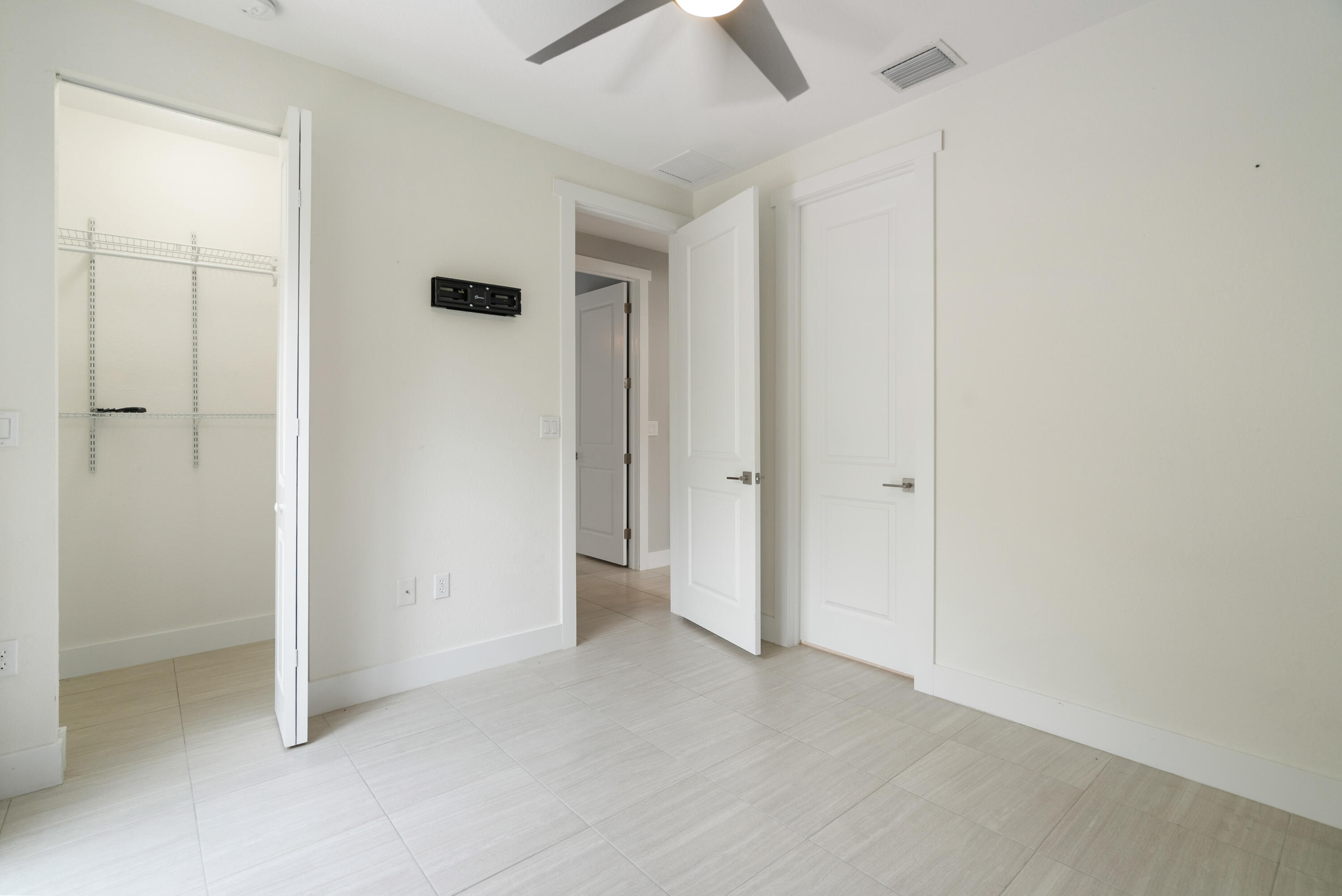 582 Boyd Drive Key Largo, FL 33037 - Photo 13 of 36 a view of an empty room