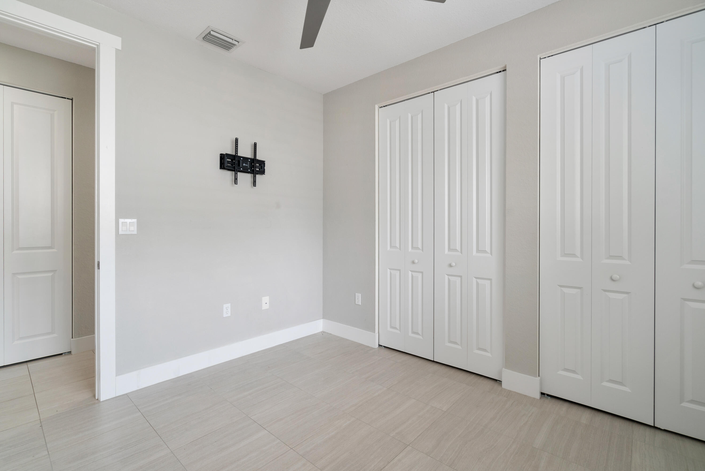 582 Boyd Drive Key Largo, FL 33037 - Photo 10 of 36