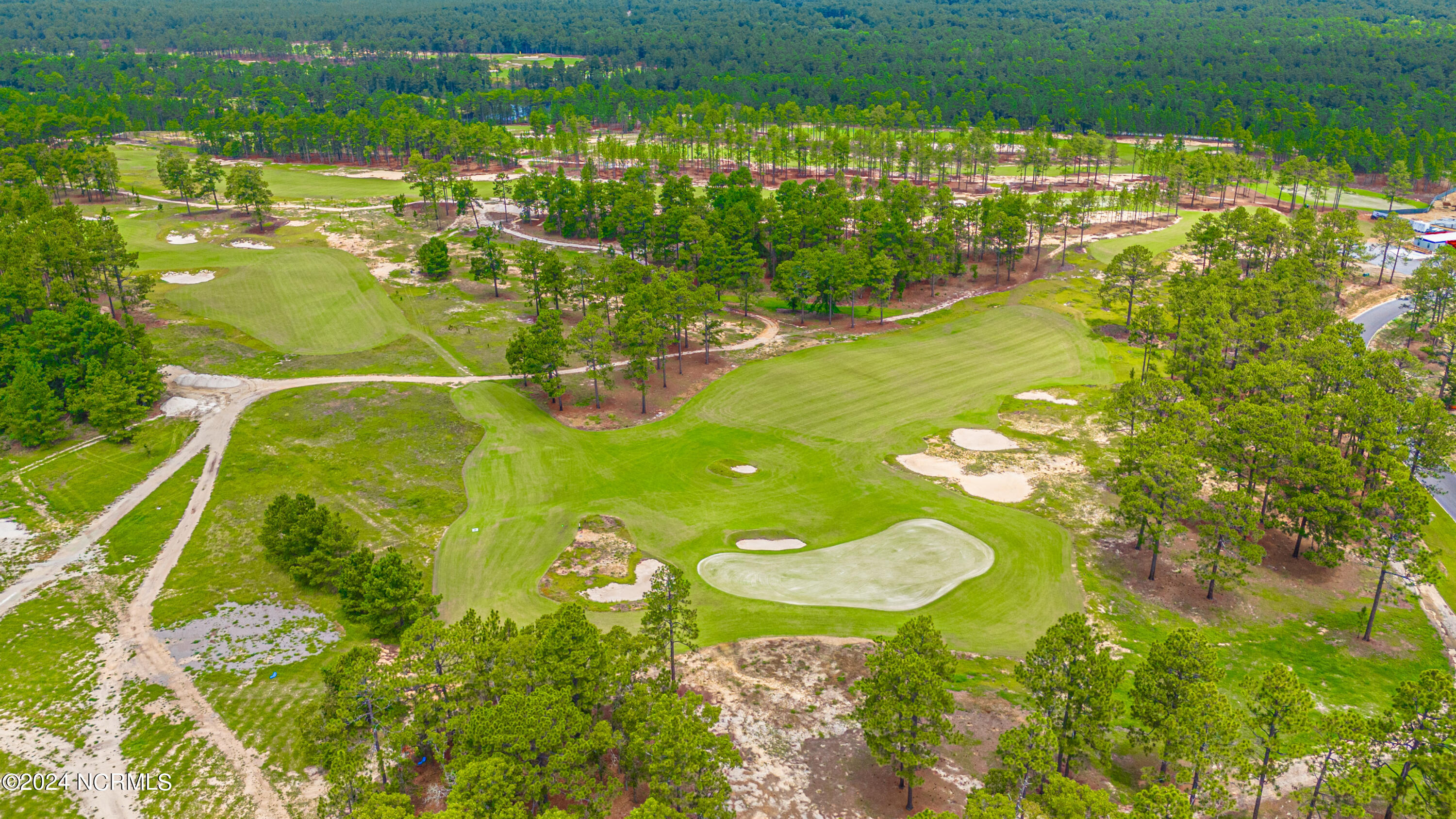 126 Old Course Road Aberdeen, NC 28315 - Photo 29 of 31 DJI_20240718124905_0010_D