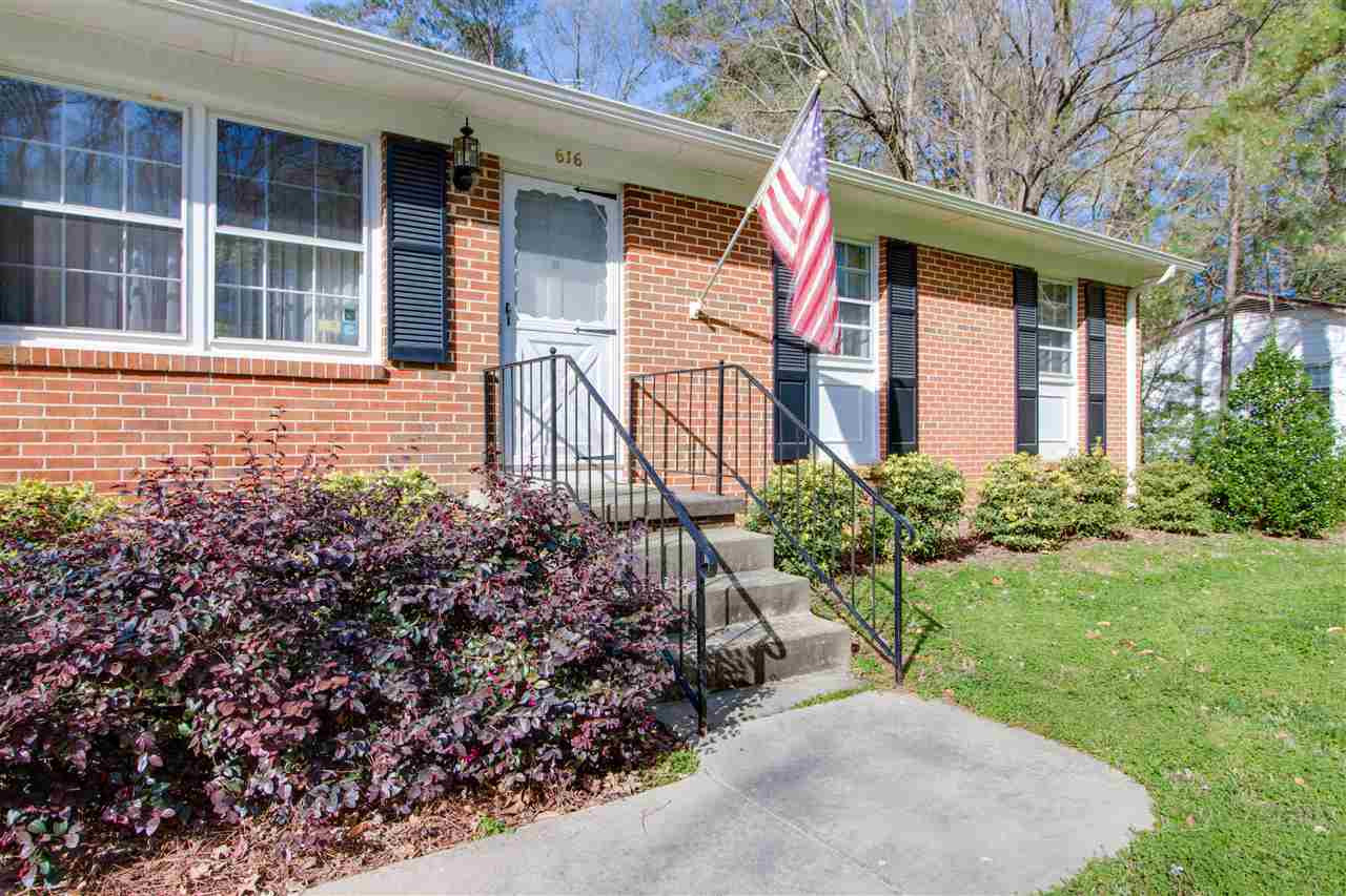 616 Old Farm Road Raleigh, NC 27606 - Photo 4 of 26 Photo 4