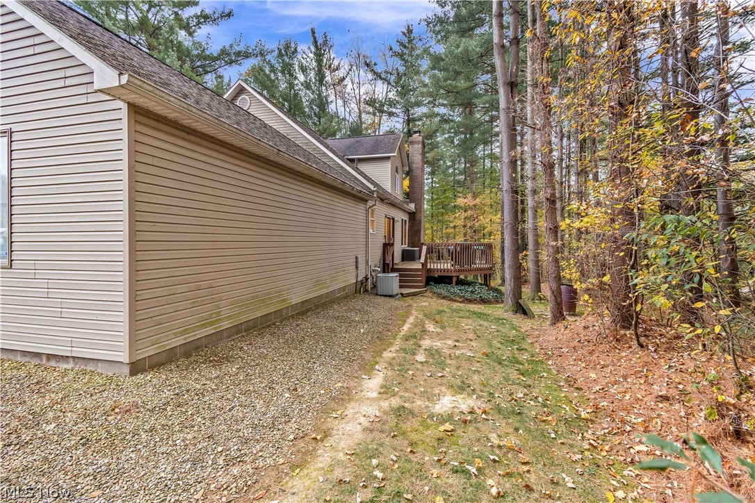 6446 Rice Hill Road Burbank, OH 44214 - Photo 28 of 33