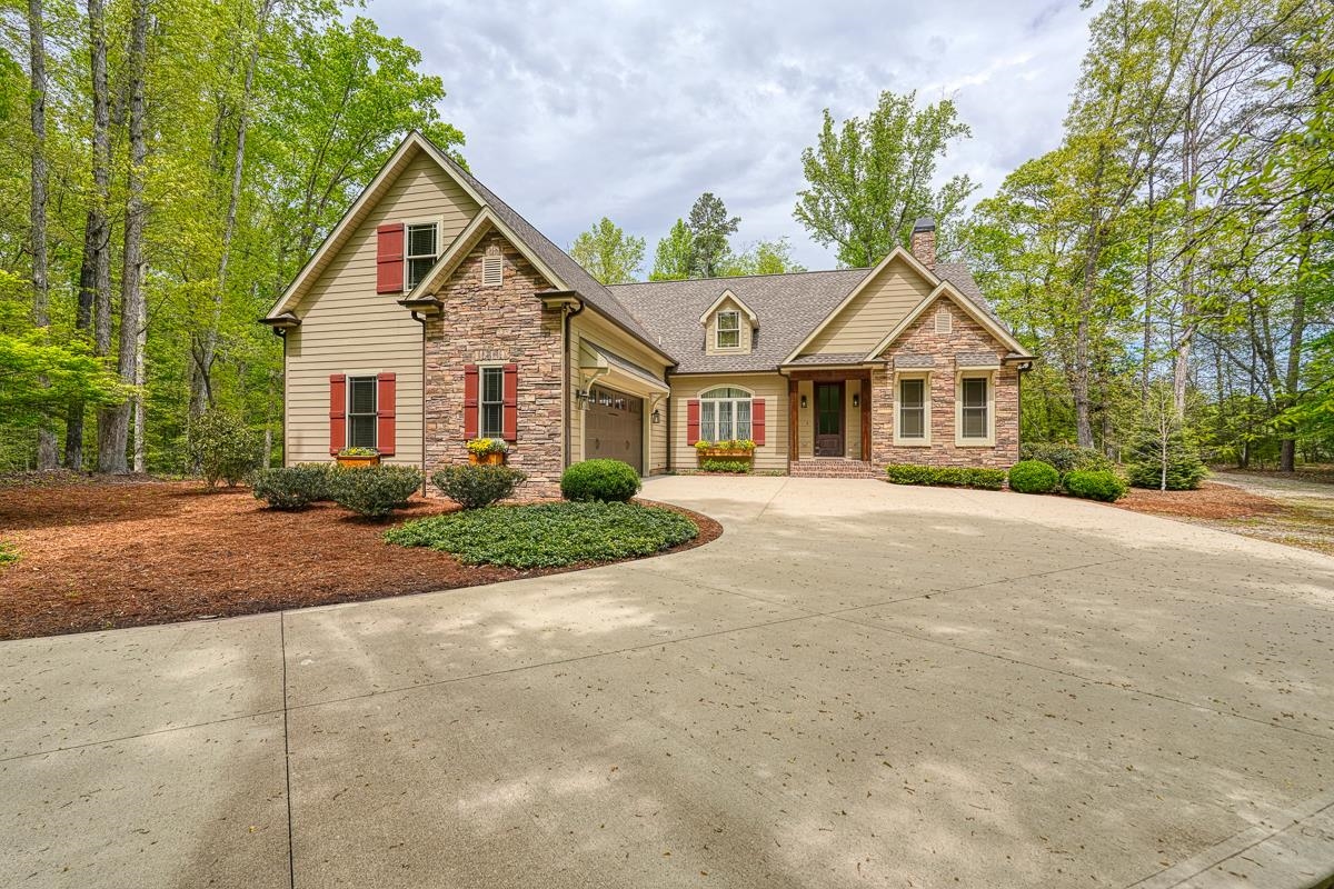 185 Lancaster Road Spartanburg, SC 29306 - Photo 1 of 36 Gallery Image 1