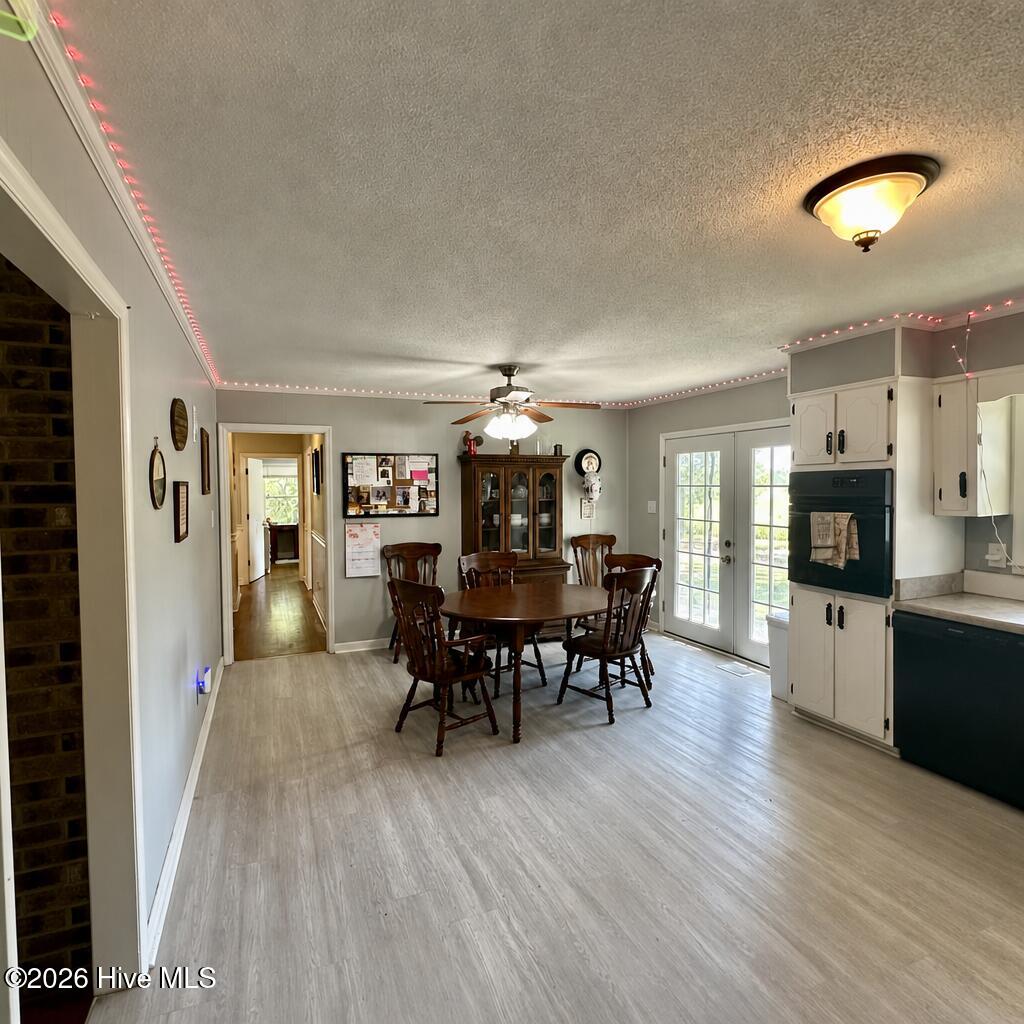 1073 Old Baker Road Maxton, NC 28364 - Photo 2 of 24