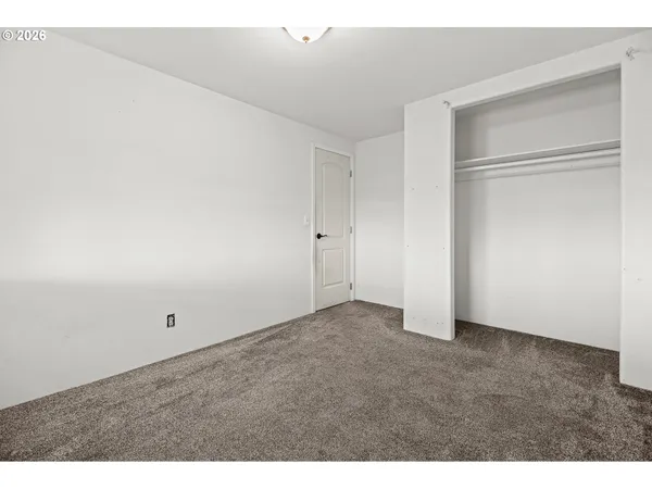 $395,000 | 1035 East Tamarack Avenue, Hermiston, OR 97838