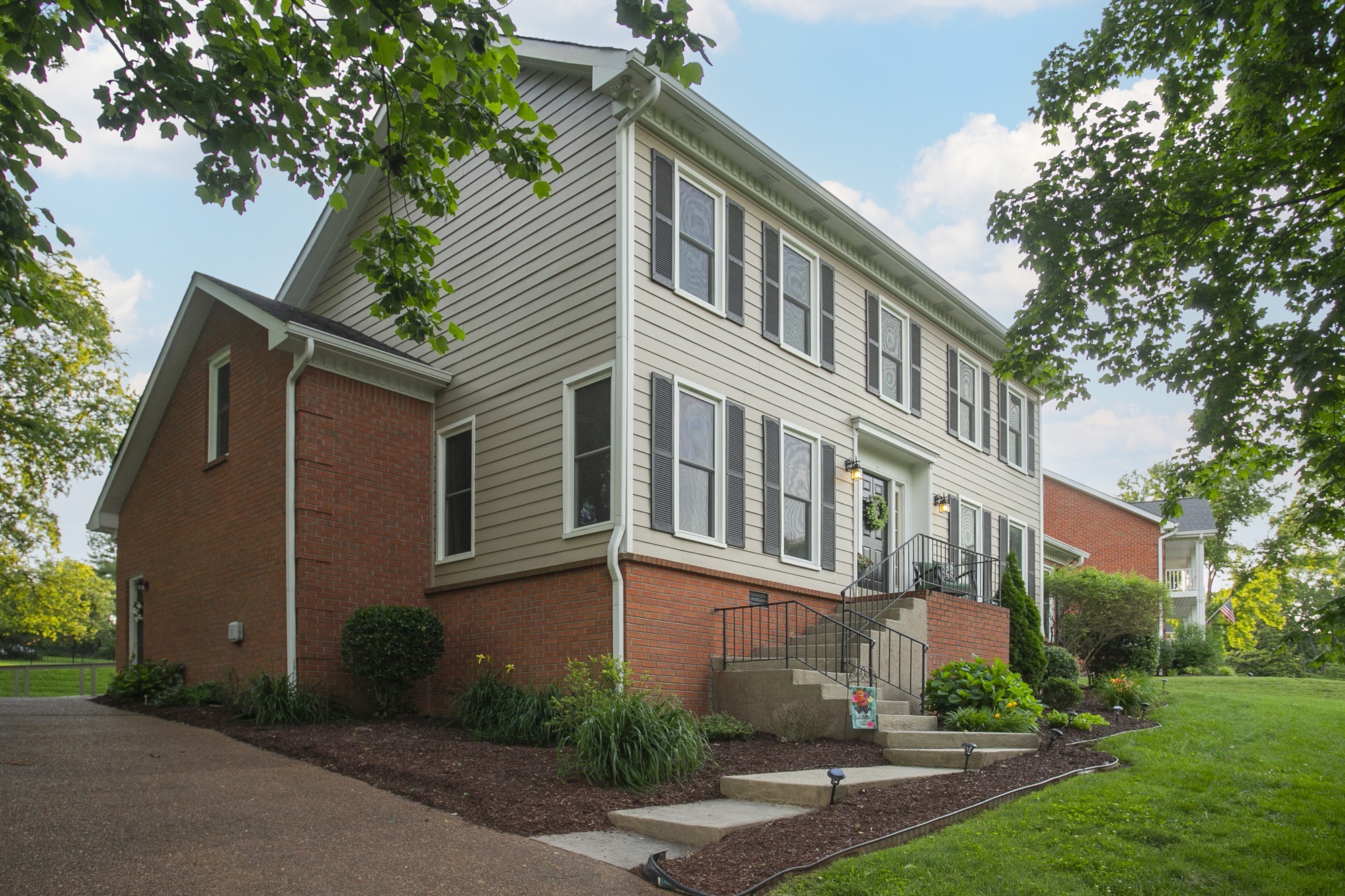 5252 Rustic Way Old Hickory, TN 37138 - Photo 2 of 50 Gallery Image 2