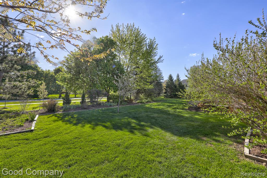 3526 Inverness Drive Rochester, MI 48306 - Photo 66 of 82