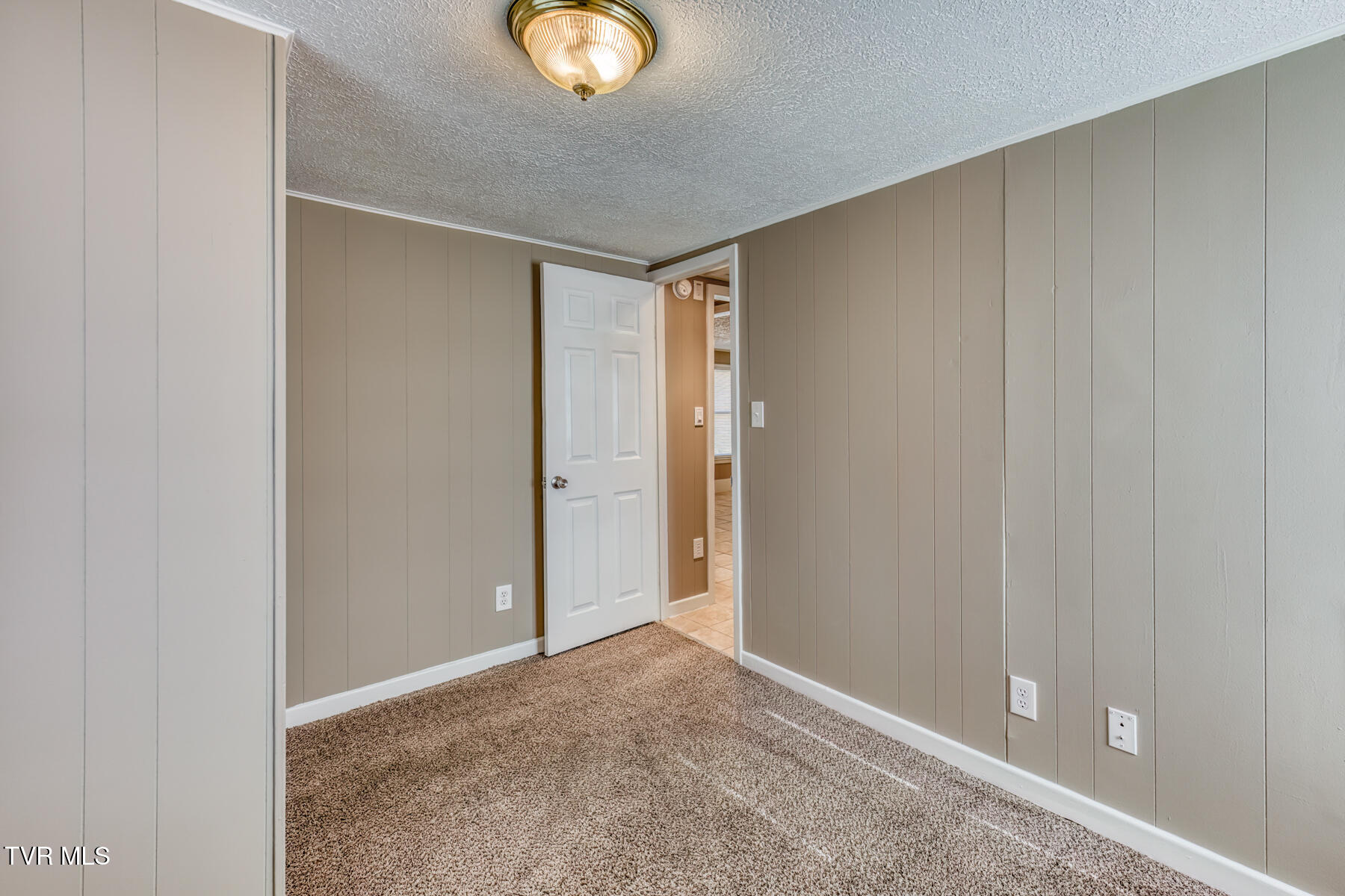 1400 Jayne Road Kingsport, TN 37660 - Photo 12 of 30 1400 Jayne Rd-12
