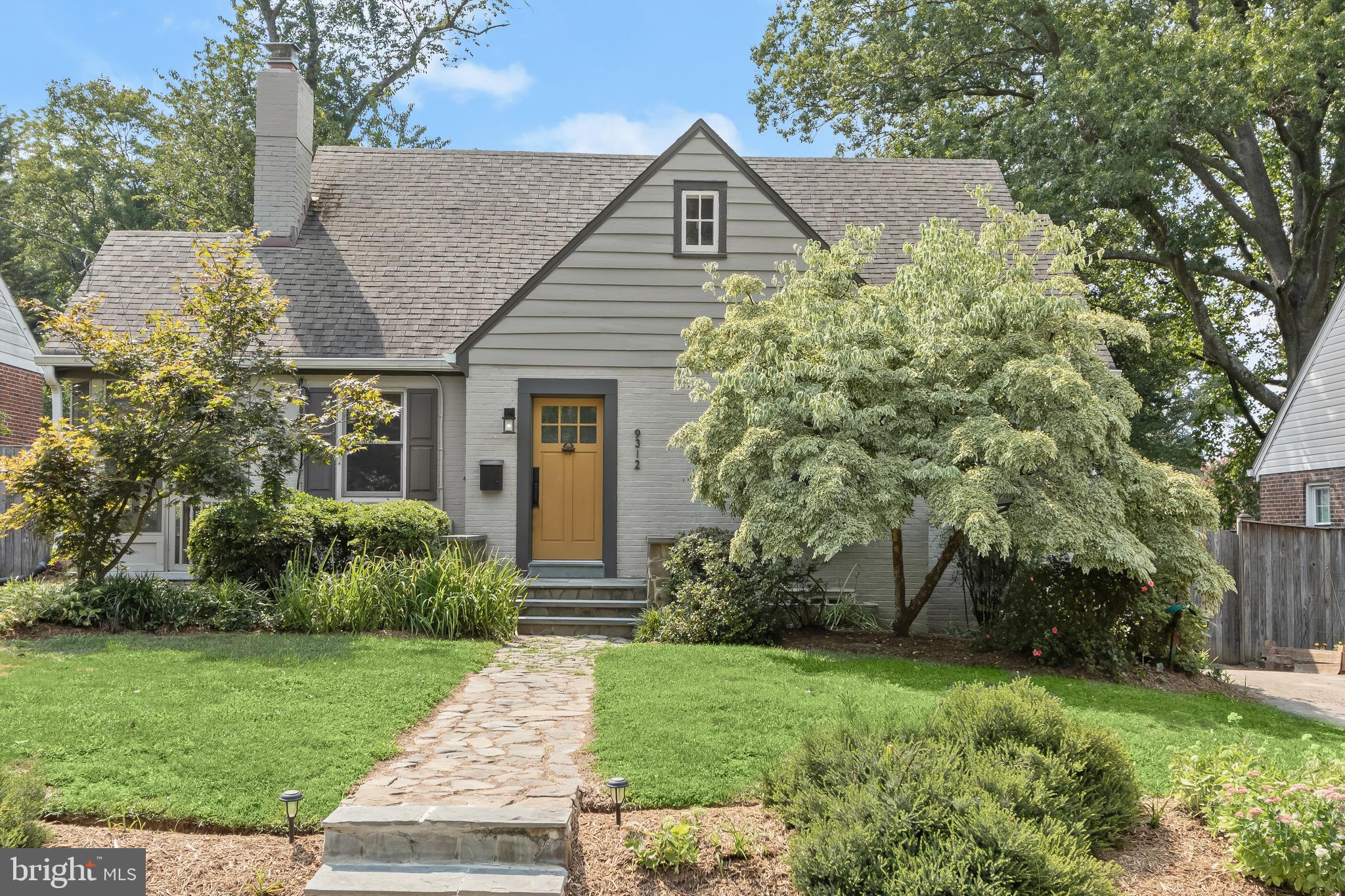 9312 Sudbury Road Silver Spring, MD 20901 - Photo 2 of 55