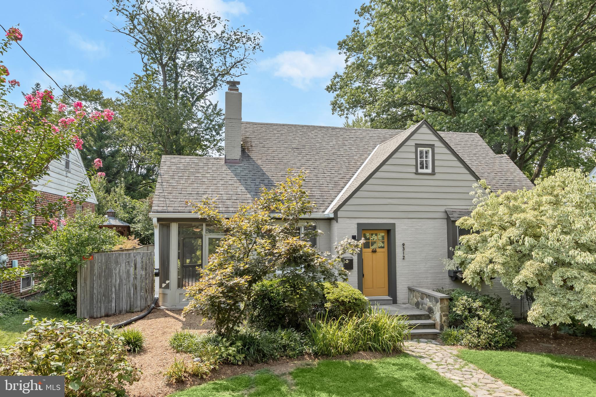 9312 Sudbury Road Silver Spring, MD 20901 - Photo 4 of 55