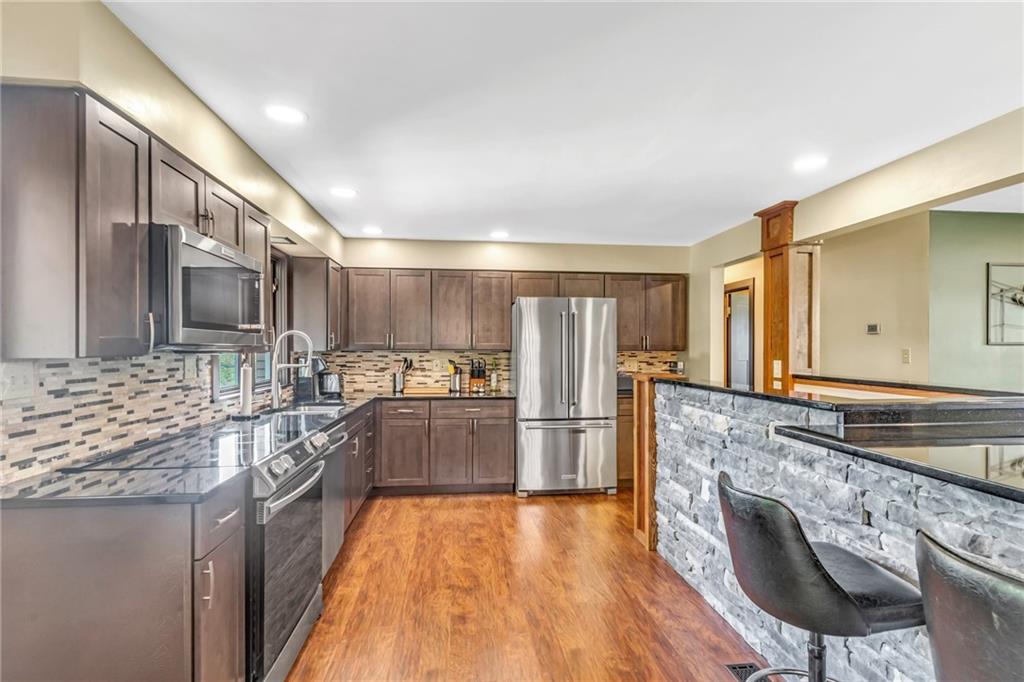 488 Wendel Road Irwin, PA 15642 - Photo 8 of 25 Gallery Image 8