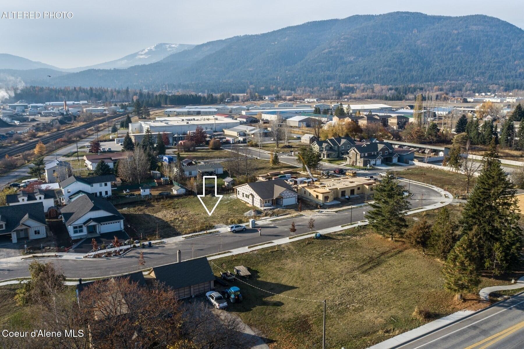 1657 Irvine Way Sandpoint, ID 83864 - Photo 5 of 14 Altered Photo
