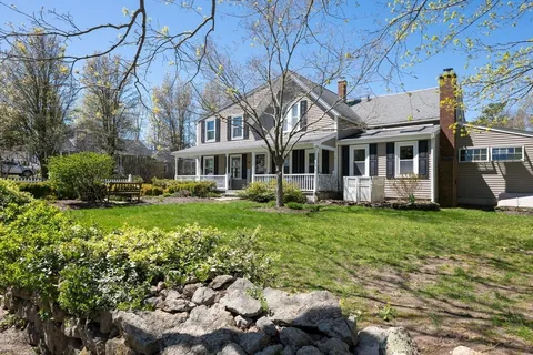 $1,699,000 | 39 Ryder Lane, Marion, MA 02738