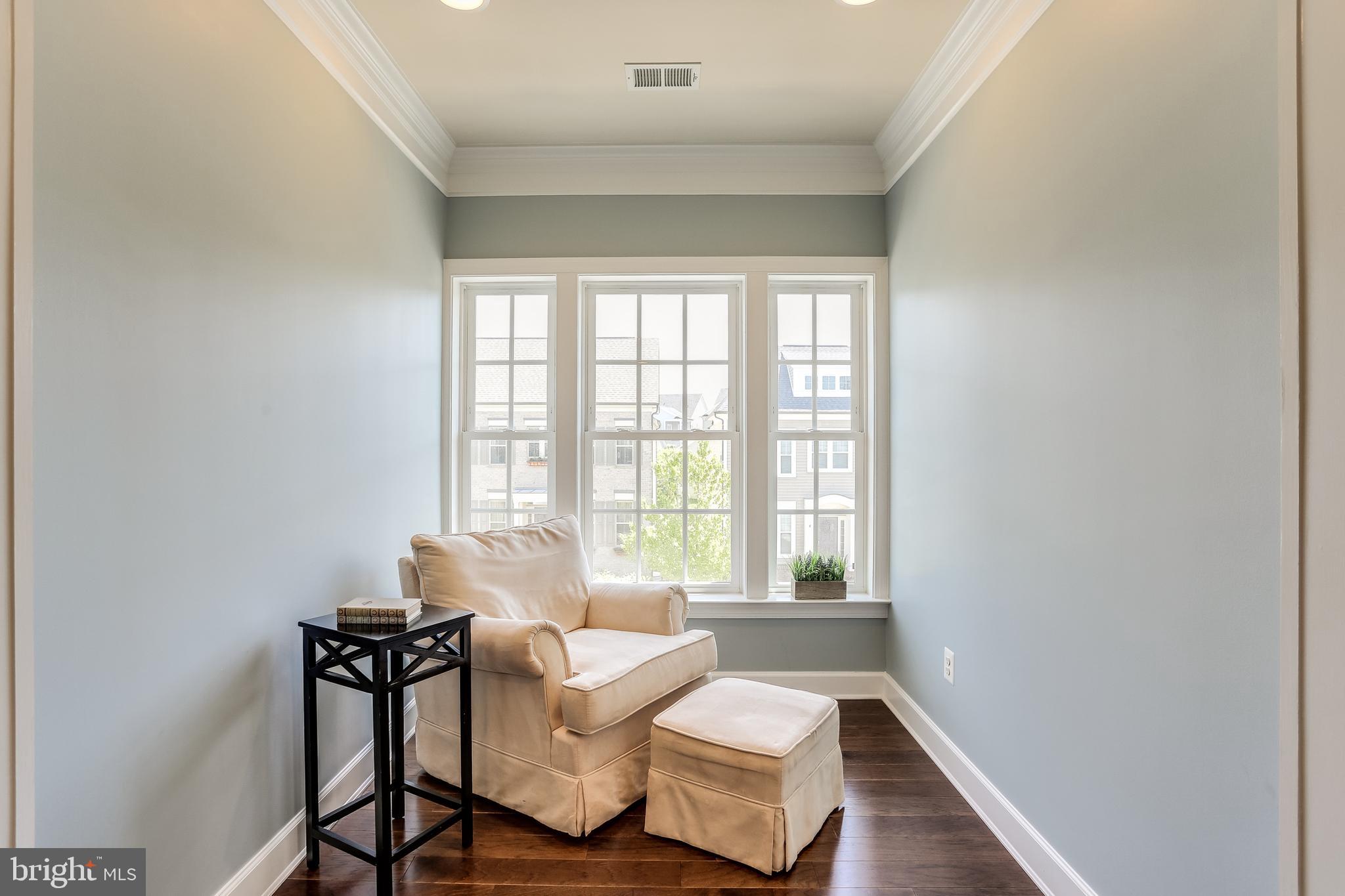7772 Elmwood Road Fulton, MD 20759 - Photo 39 of 84 Upper Level Loft/Sitting Area